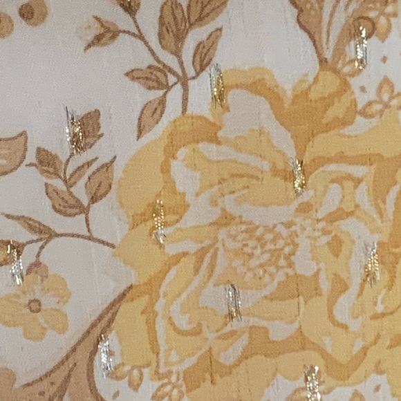 Pretty Joie Blouse - Picture 10 of 11